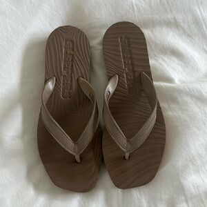 SLEEPERS SANDALS 37